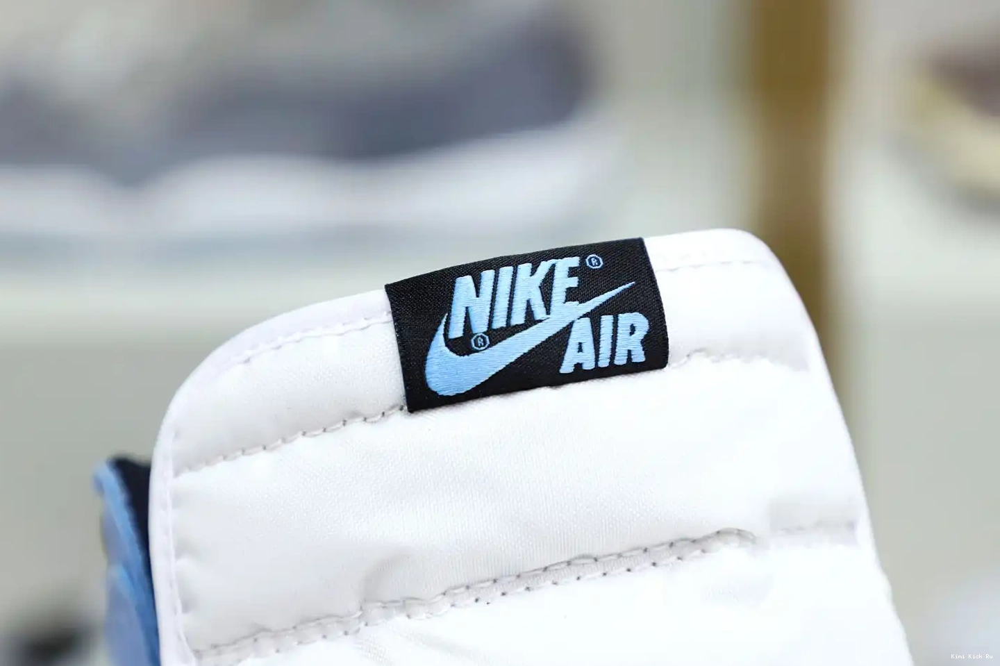 1 Kimikick JORDAN OG HIGH RETRO AIR 'UNIVERSITY 0328